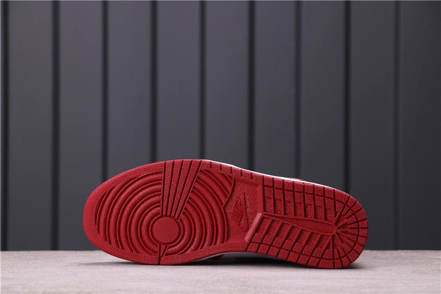 84USD Air Jordan 1 High Chicago 555088-101 40-46