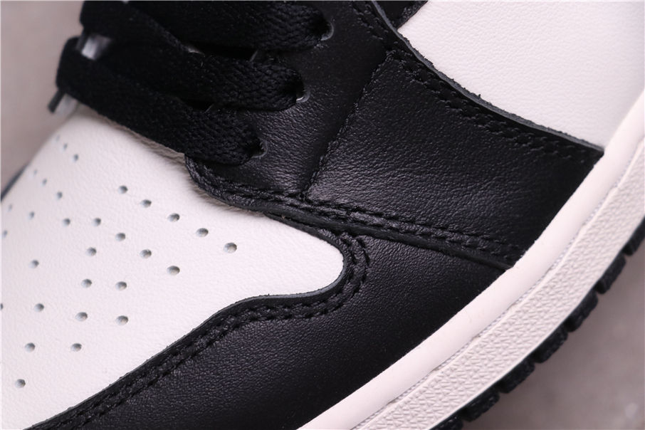 84USD Air Jordan 1 High OG Dark Mocha 555088-105 36-46