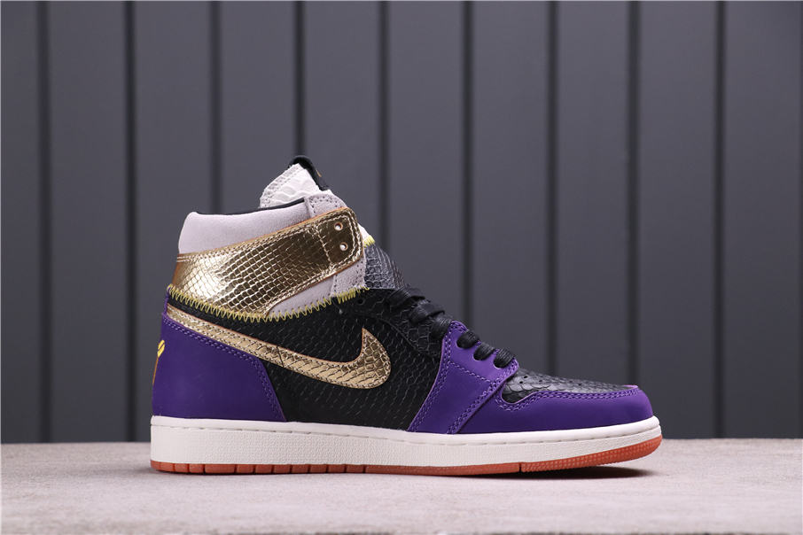 84USD Air Jordan 1 “Midnight Navy”555088-171 SIZE 40-46