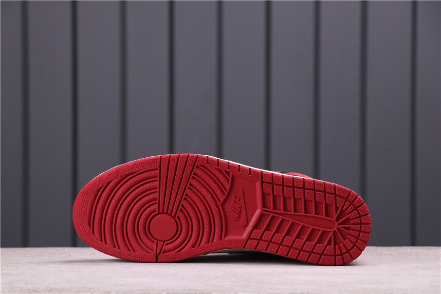 89USD Air Jordan 1 Chicago 555088-101 40.5-47.5