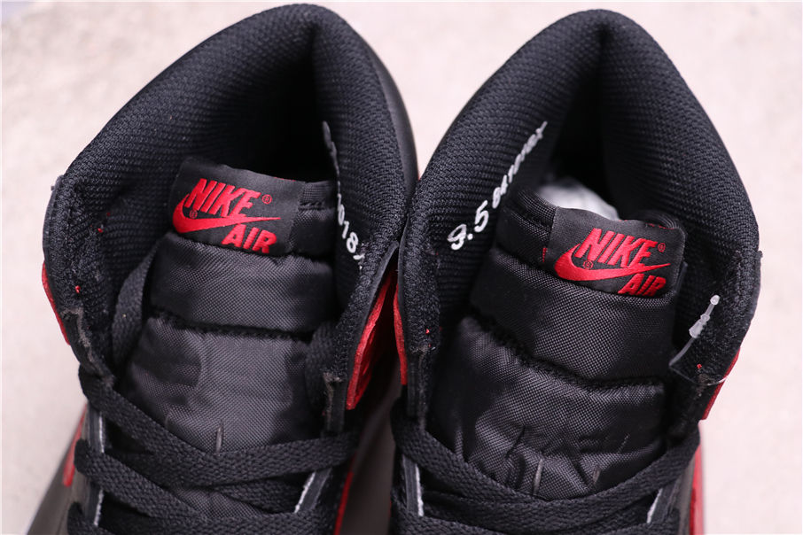 89USD Air Jordan 1 HIGH 555088-00140.5-47.5