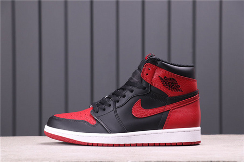 89USD Air Jordan 1 HIGH 555088-00140.5-47.5