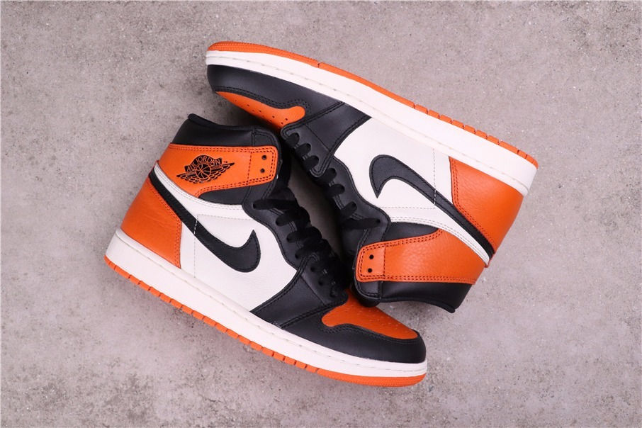 89USD Air Jordan 1 HIGH Shattered Backboard 555088-005 40.5-47.5