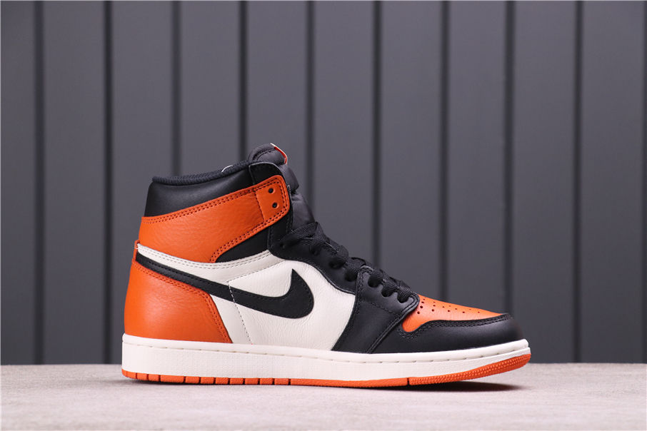 89USD Air Jordan 1 HIGH Shattered Backboard 555088-005 40.5-47.5
