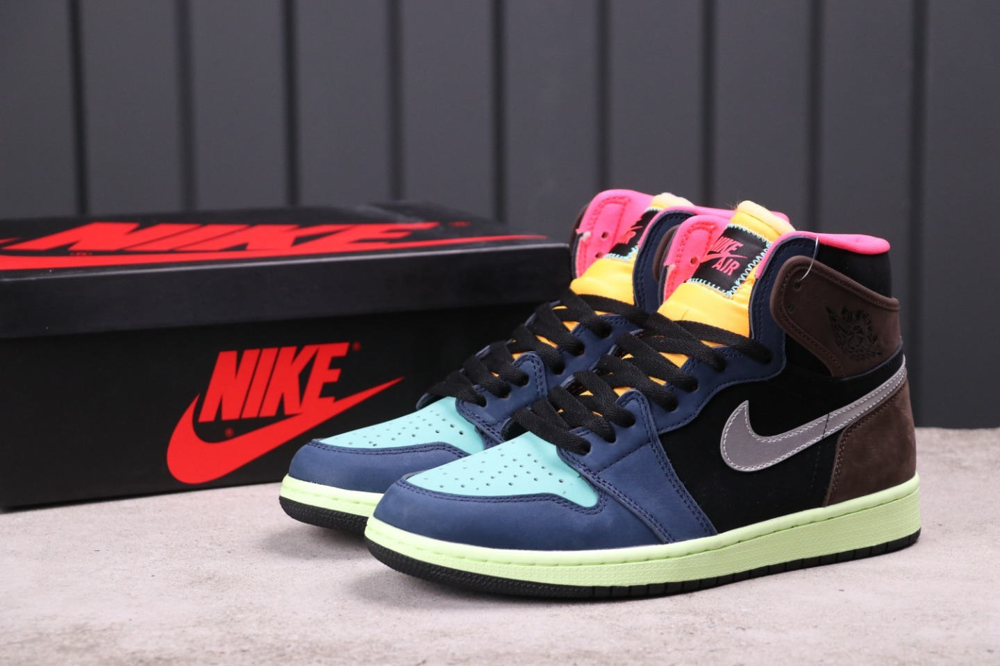 89USD Air Jordan 1 High OG “Bio Hack”555088-201 SIZE 40-47.5