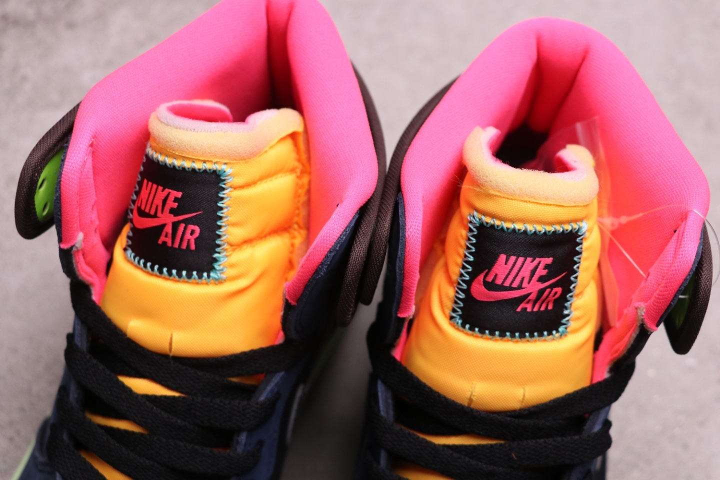 89USD Air Jordan 1 High OG “Bio Hack”555088-201 SIZE 40-47.5