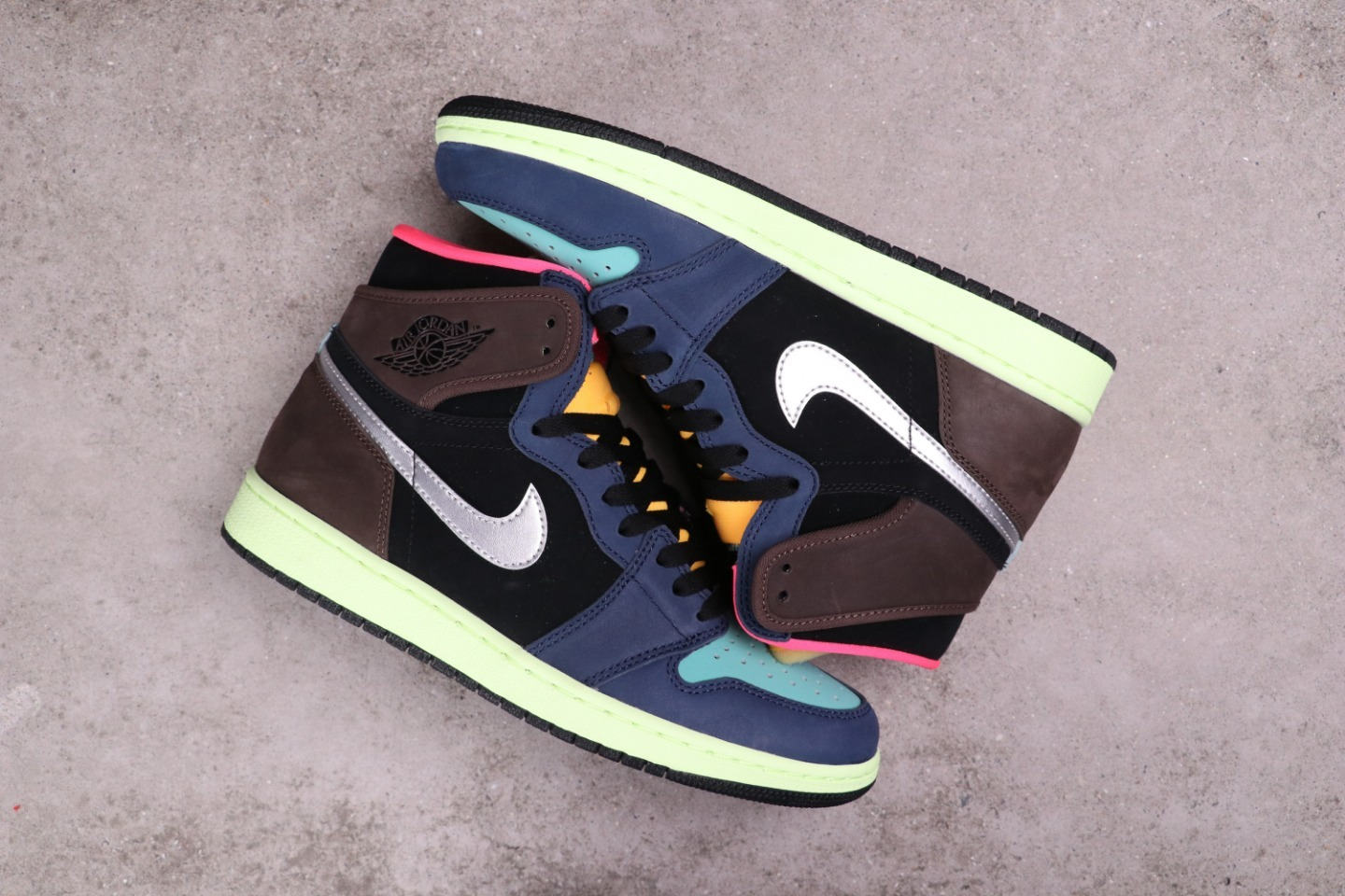 89USD Air Jordan 1 High OG “Bio Hack”555088-201 SIZE 40-47.5