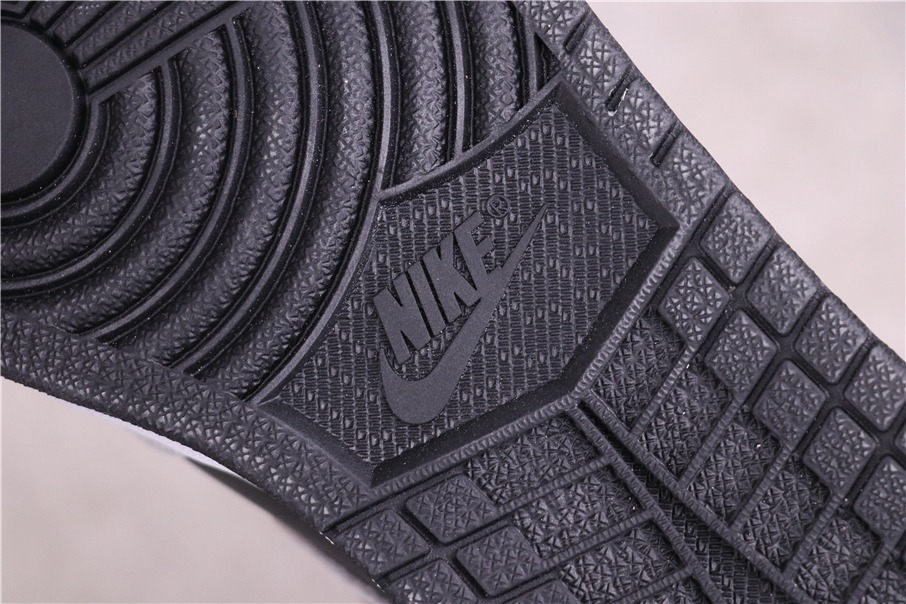 89USD Air Jordan 1 High OG Hyper Royal 555088-035 36-47