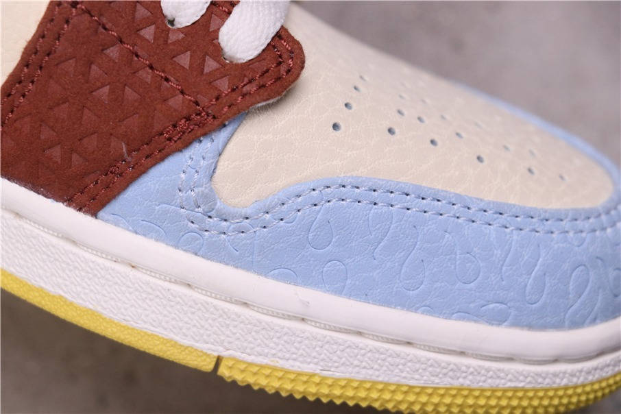 89USD Air Jordan 1 Mid “Fearless” CU2803-200 SIZE 36-39