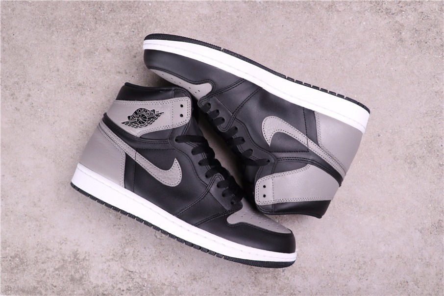 89USD Air Jordan 1 Retro High OG Shadow 555088-01340.5-47.5