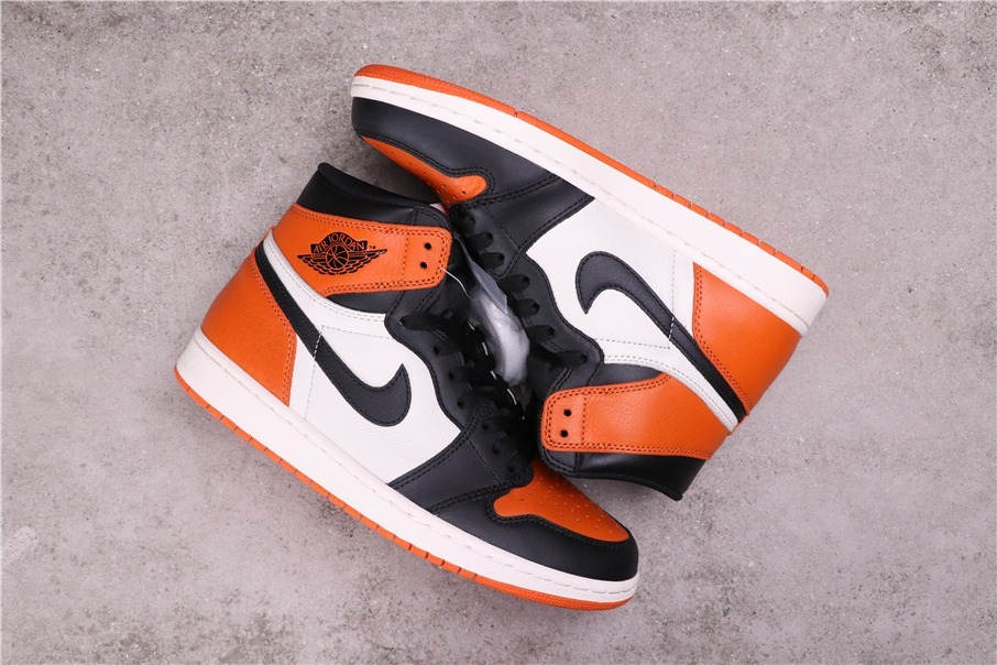 89USD Air Jordan 1“Shattered Backboard”555088-005 40-46