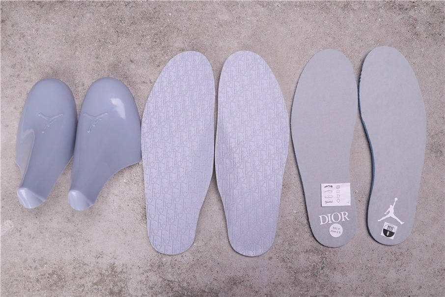 89USD Dior x Air Jordan 1 High CN8607-002 36-47.5
