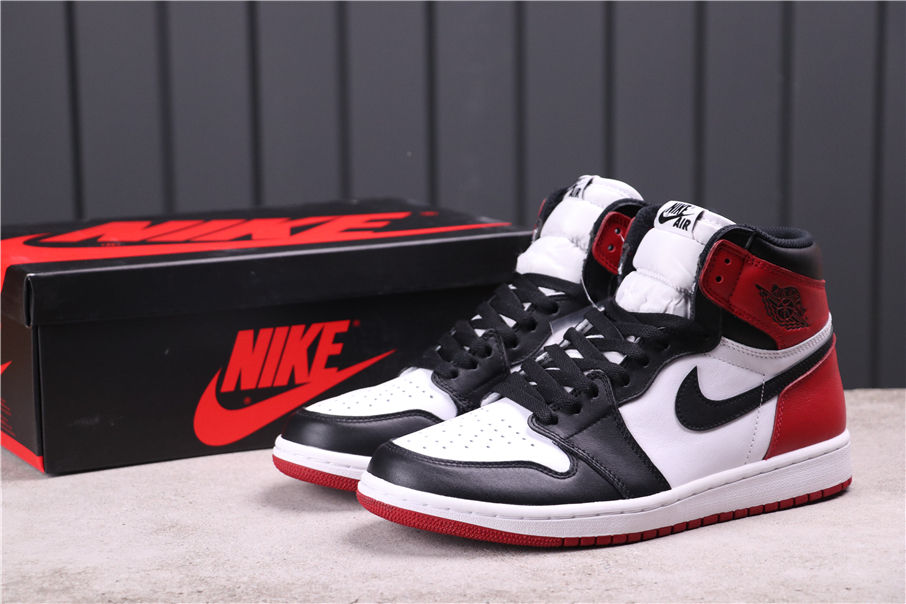 89USDAir Jordan 1 HIGH Black Toe 555088-125 40.5-47.5