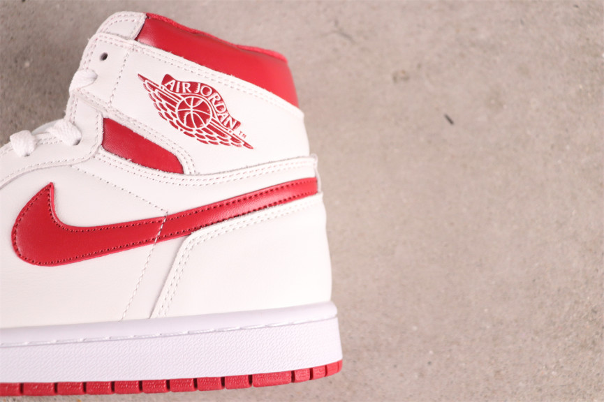US$31 Air Jordan 1 High 85 Metallic Burgundy BQ4422-161 EU Size 35.5-47.5