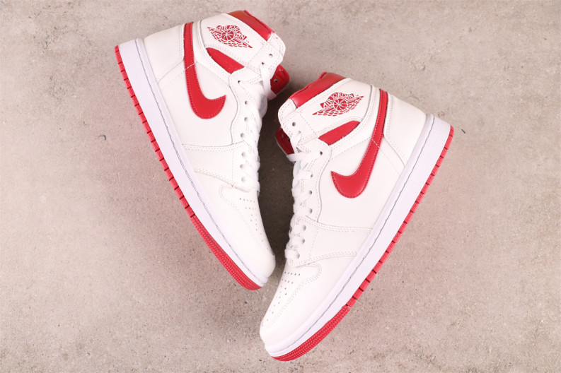 US$31 Air Jordan 1 High 85 Metallic Burgundy BQ4422-161 EU Size 35.5-47.5