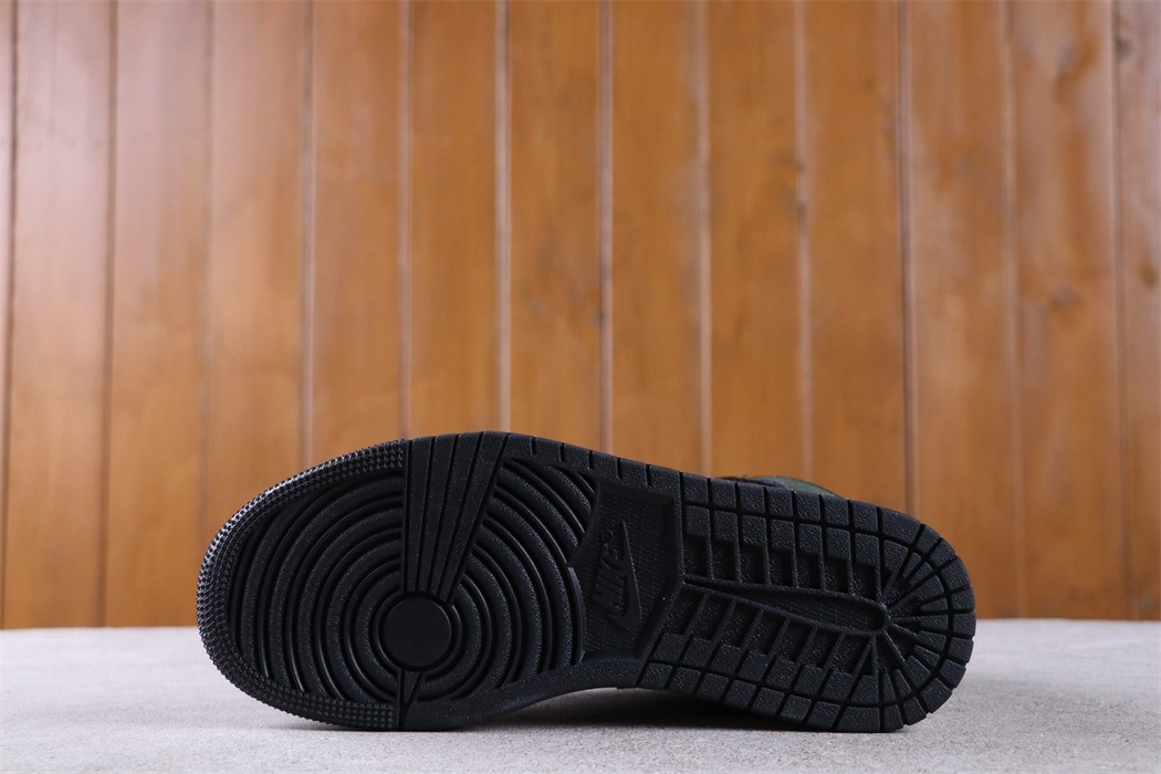 US$36 SolyFly x Air Jordan 1” AV3905-038 Size 36-46