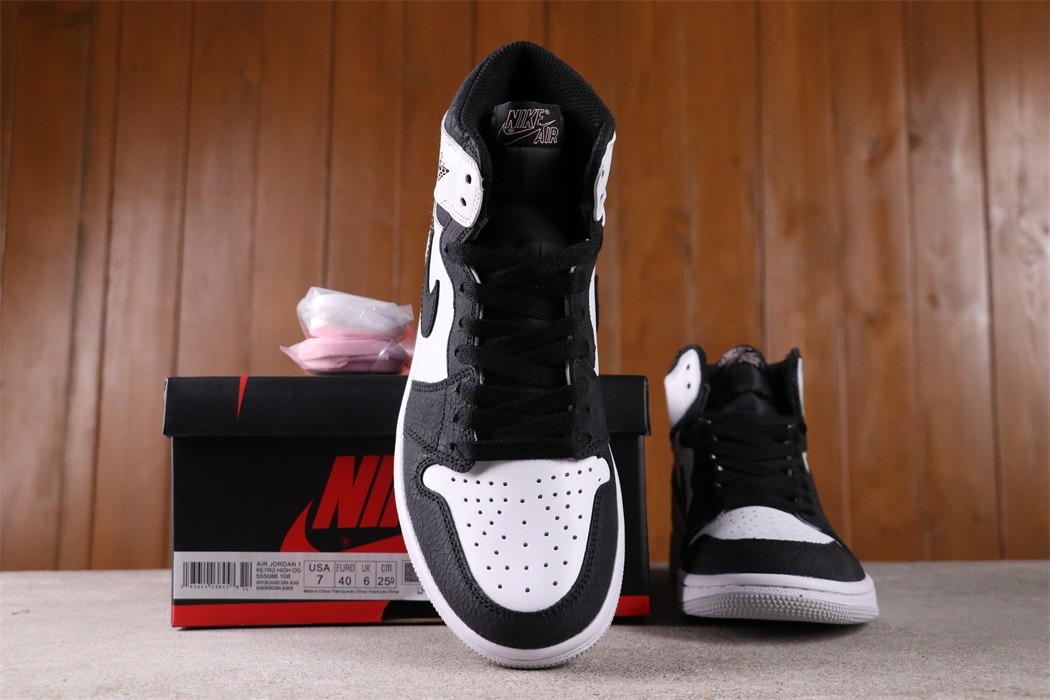 US$40 Air Jordan 1 High OG 555088-108 Size 36-46