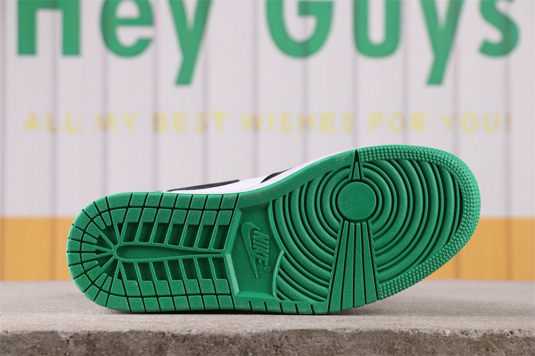 US$40 Air Jordan 1 High OG Lucky Green SKU DZ5485-031 Size 36-46