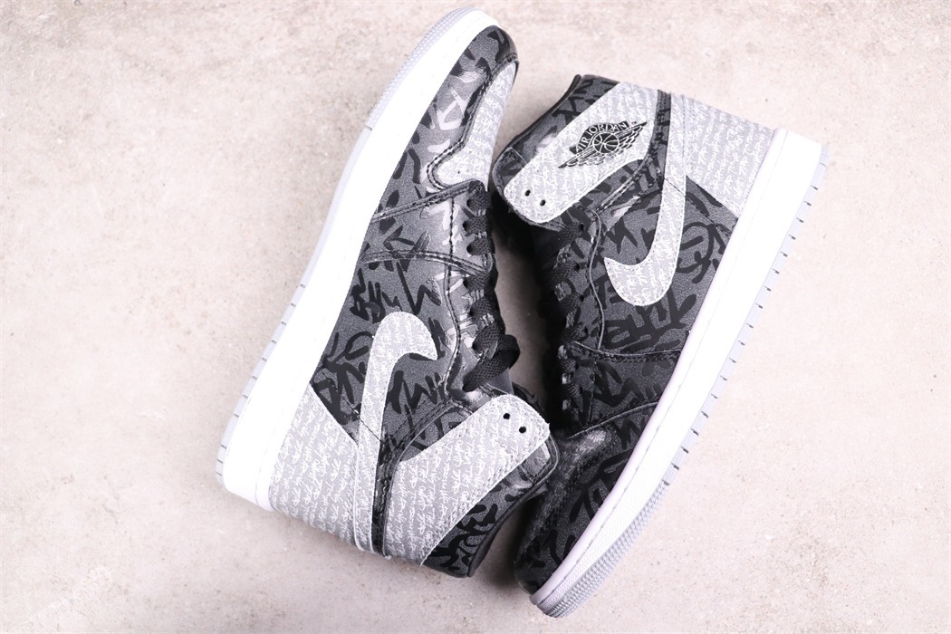 US$40 Air Jordan 1 Rebellionaire 555088-036 Size 36-45