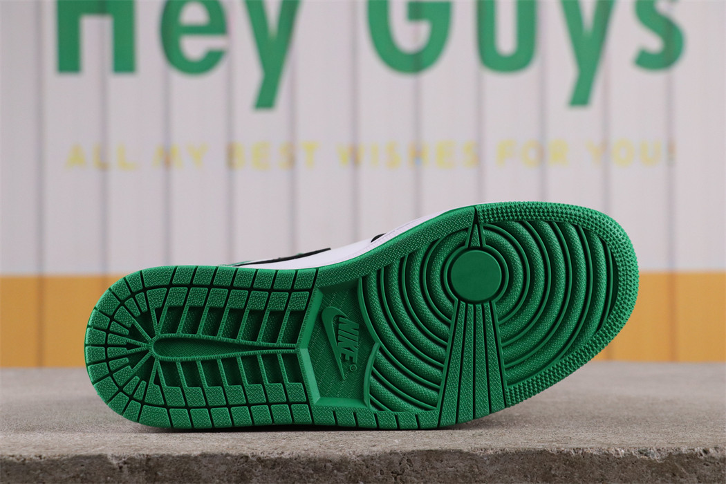 US$44 Air Jordan 1 High OG Lucky Green Sku DZ5485-031 Size 36-46