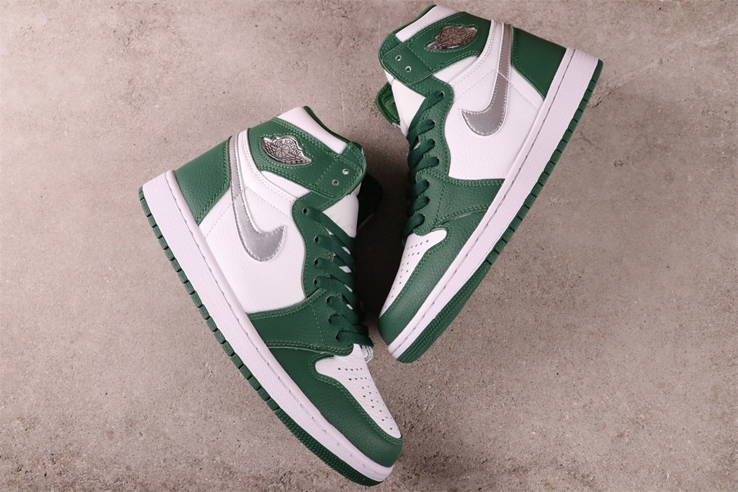 US$53 Air Jordan 1 High OG “Gorge Green”DZ5485-303 Size 36-46