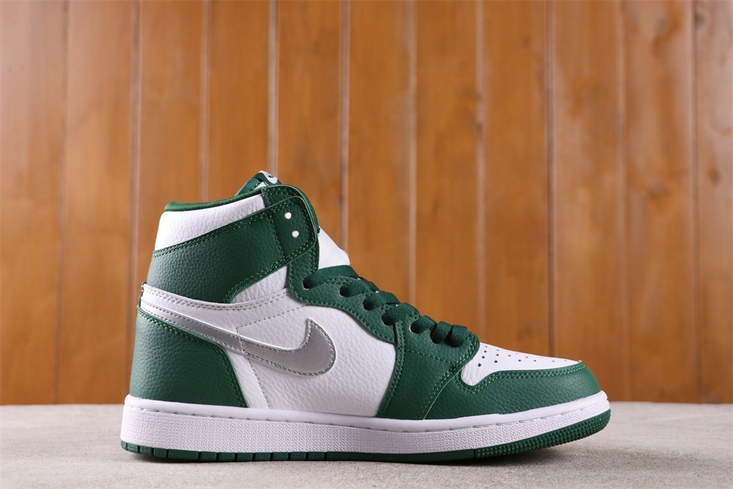 US$53 Air Jordan 1 High OG “Gorge Green”DZ5485-303 Size 36-46