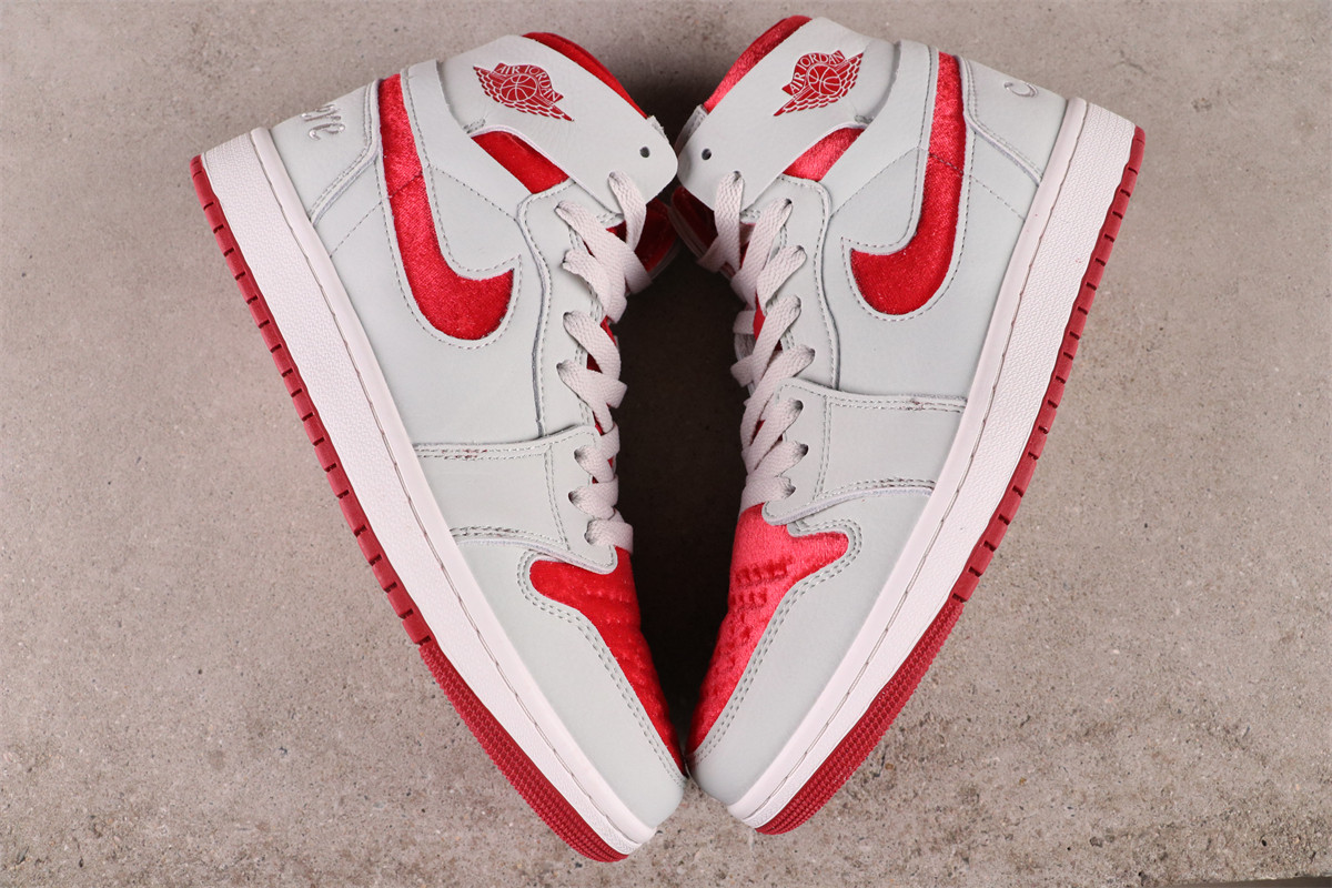 US$53 Air Jordan 1 High ZoomDV1304-106 Size 36-46