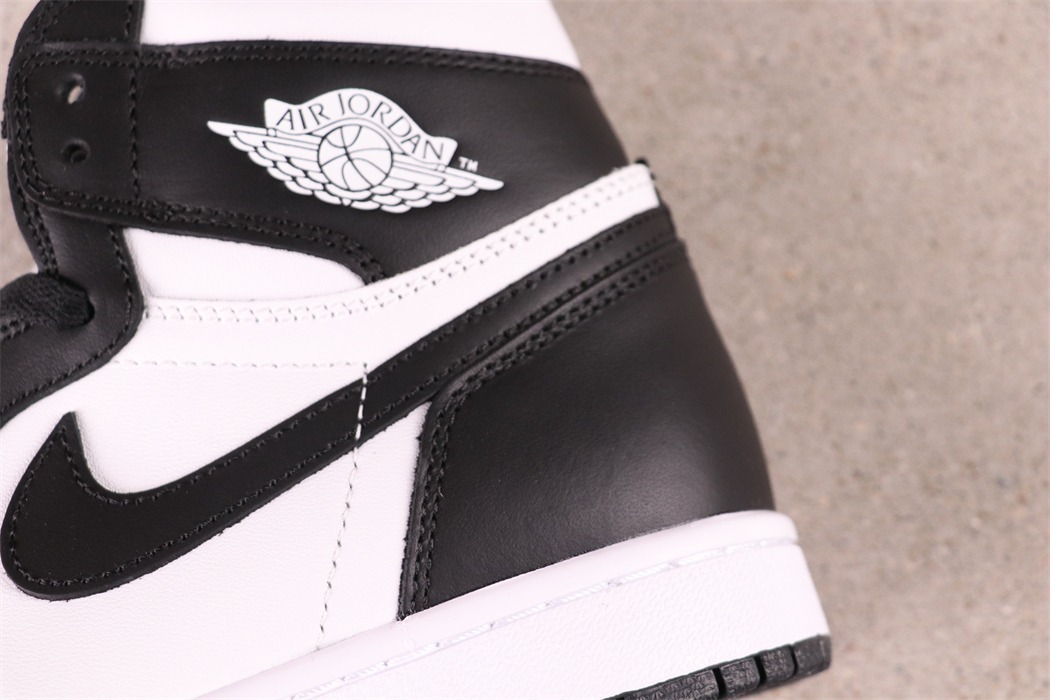 US$57 Air Jordan 1 High OG 555088-010 Size 36-47.5