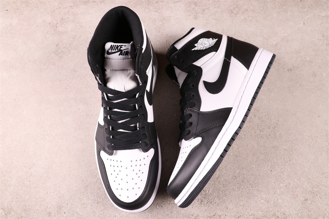 US$57 Air Jordan 1 High OG 555088-010 Size 36-47.5