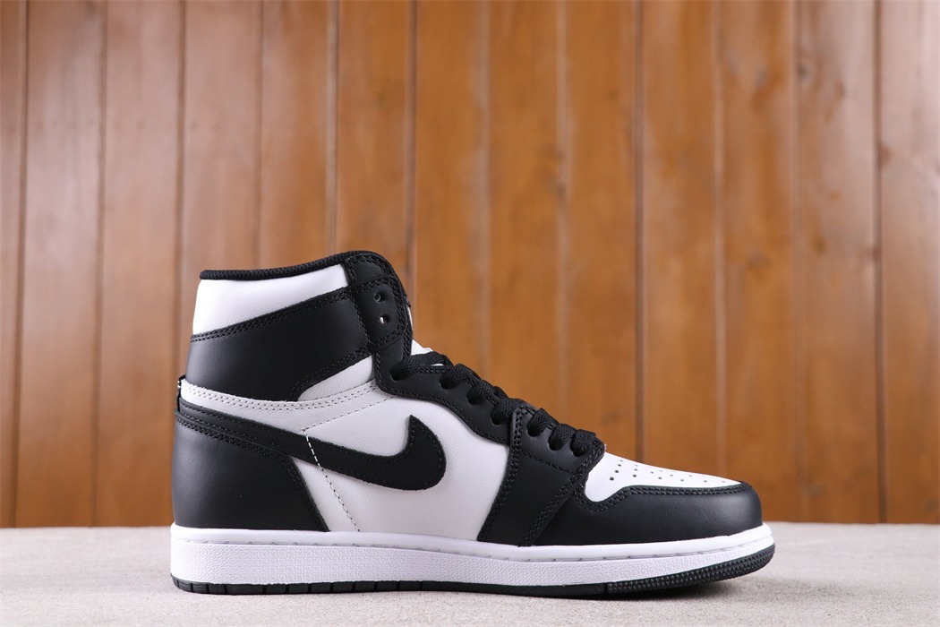 US$57 Air Jordan 1 High OG 555088-010 Size 36-47.5