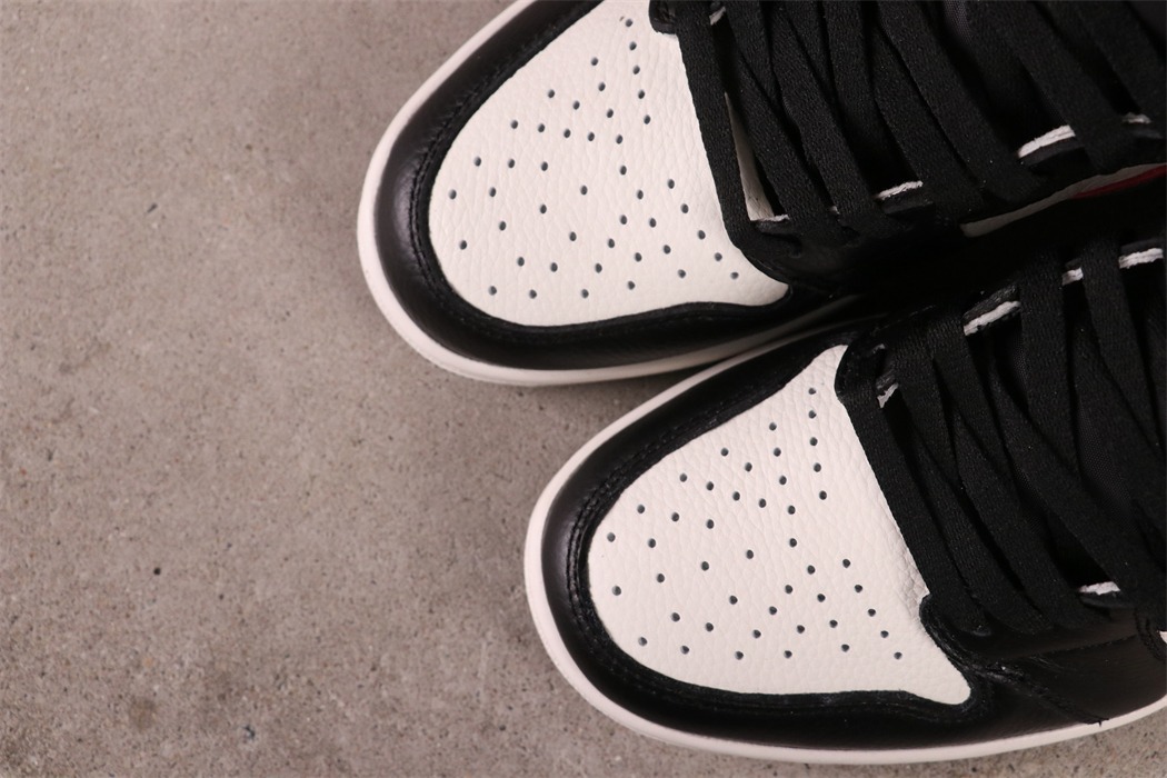 US$57 Air Jordan 1 Retro High 555088-015 Size 36-47.5