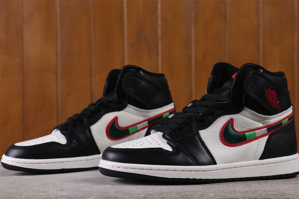 US$57 Air Jordan 1 Retro High 555088-015 Size 36-47.5