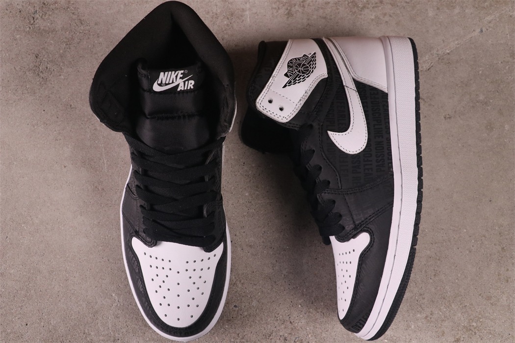 US$57 Air Jordan 1 Retro High OG555088-008 Size 36-47.5