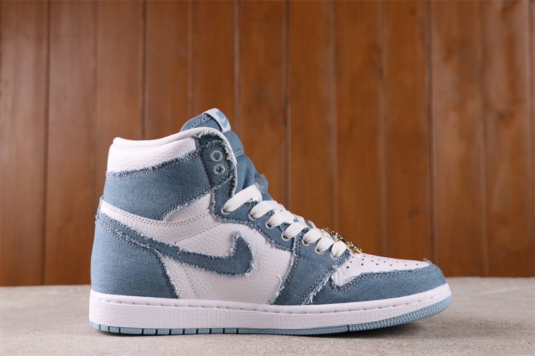 US$62 Air Jordan 1 High OG DM9036-104 Size 40-47.5