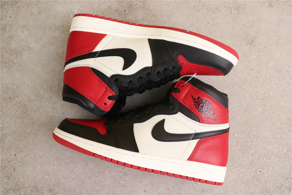 US$79 Air Jordan 1 High OG Bred Toe 555088-610 黑红脚趾 Size 36-47.5(36 36.5 37.5 38 38.5 39 40.5 41 42 US$79 Air Jordan 1 High OG Bred Toe 555088-610 黑红脚趾 Size 36-47.5(36 36.5 37.5 38 38.5 39 40.5 41 42