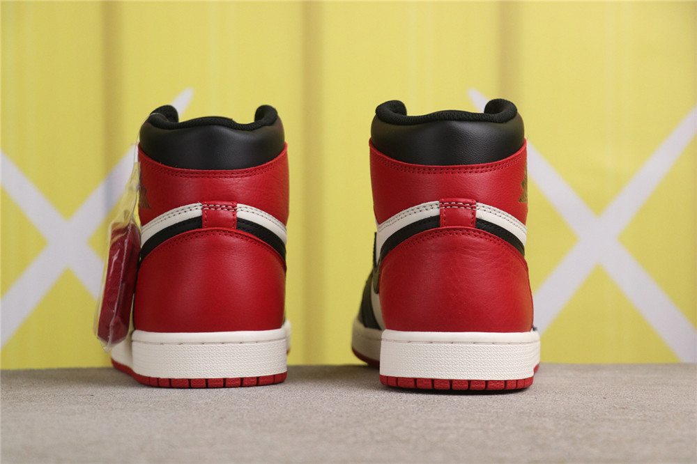 US$79 Air Jordan 1 High OG Bred Toe 555088-610 黑红脚趾 Size 36-47.5(36 36.5 37.5 38 38.5 39 40.5 41 42 US$79 Air Jordan 1 High OG Bred Toe 555088-610 黑红脚趾 Size 36-47.5(36 36.5 37.5 38 38.5 39 40.5 41 42