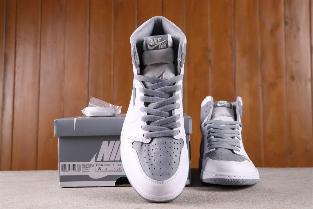 US$88 Air Jordan 1 High OG 555088-037 Size 40-47.5
