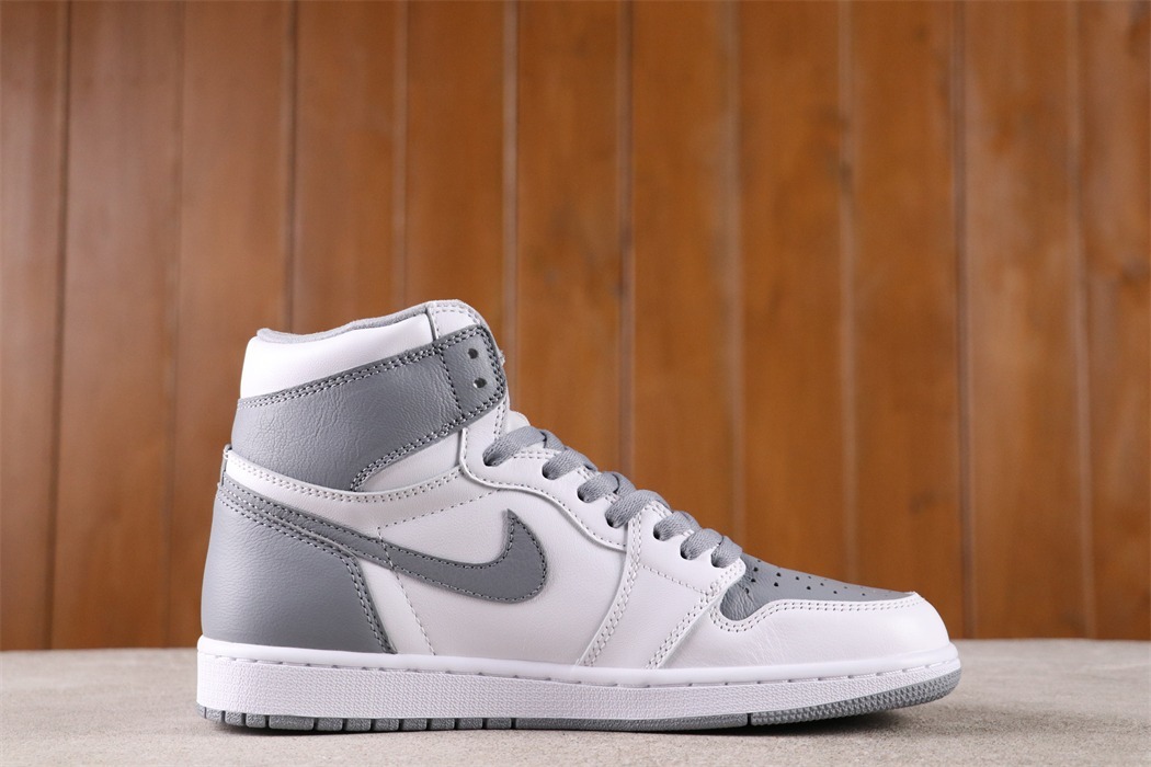 US$88 Air Jordan 1 High OG 555088-037 Size 40-47.5