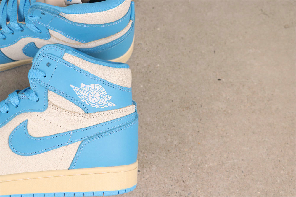 ????USD$31  Air Jordan 1 High OG “UNC Reimagined”   Style：DZ5485-402