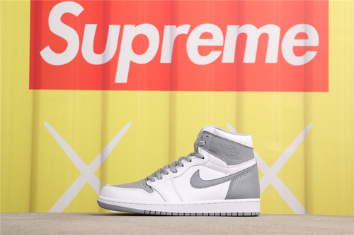 USD$79 Air Jordan 1 High OG Stealth 555088-037 山羊 Size 36-47.5