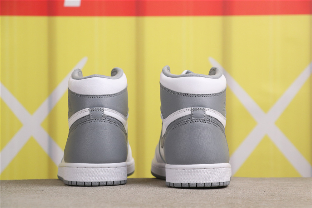 USD$79 Air Jordan 1 High OG Stealth 555088-037 山羊 Size 36-47.5