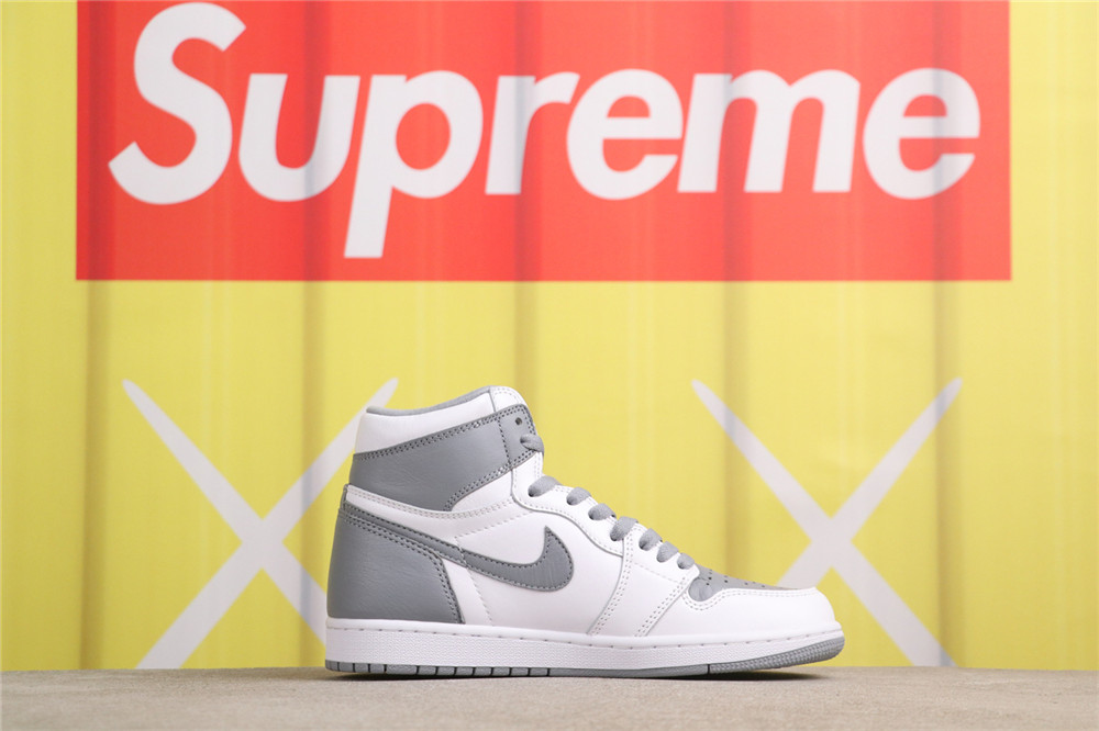 USD$79 Air Jordan 1 High OG Stealth 555088-037 山羊 Size 36-47.5