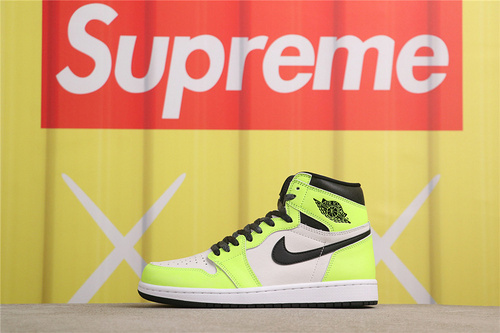 USD$79 Air Jordan 1 High OG Volt 555088-702 荧光绿 Size 40-47.5