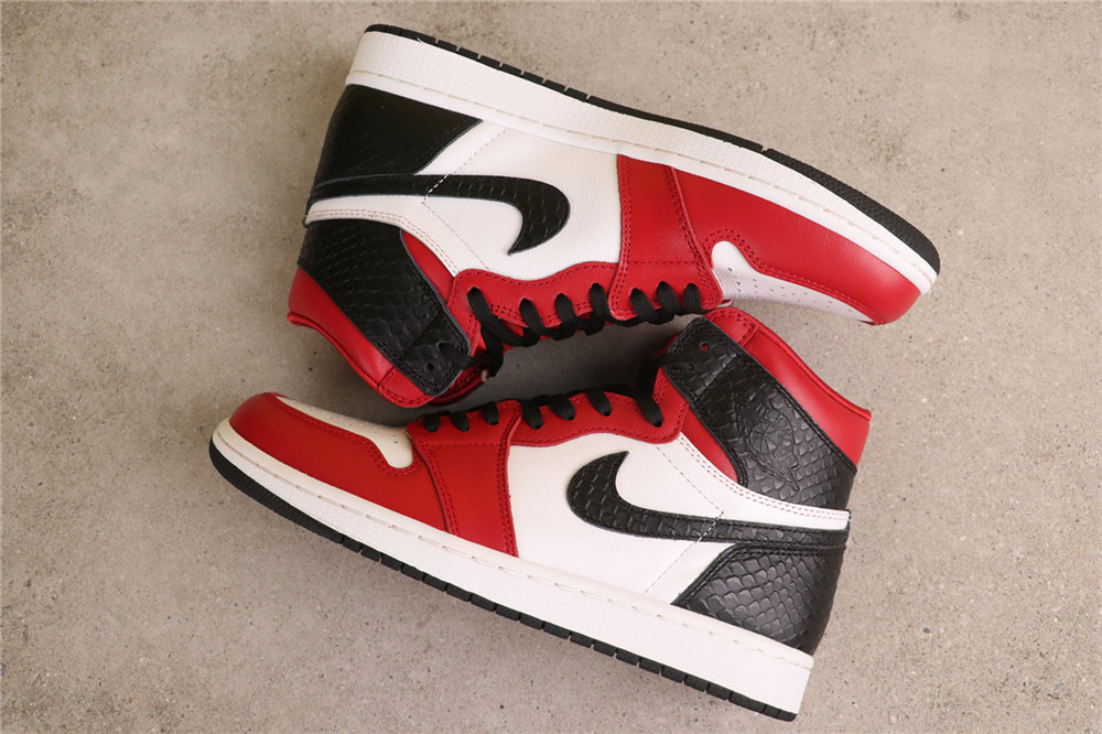 USD$79 Air Jordan 1 Satin Snake CD0461-601 缎蛇 Size 40-47.5