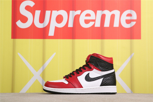 USD$79 Air Jordan 1 Satin Snake CD0461-601 缎蛇 Size 40-47.5