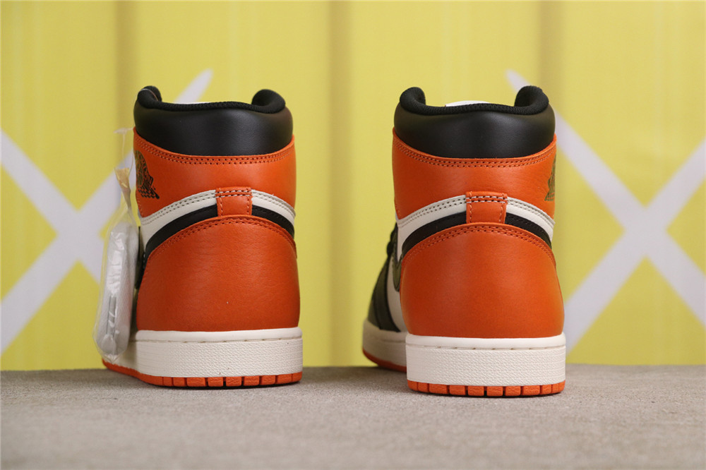 USD$79 Air Jordan 1 Shattered Backboard 555088-005 黑扣碎 Size 40-47.5