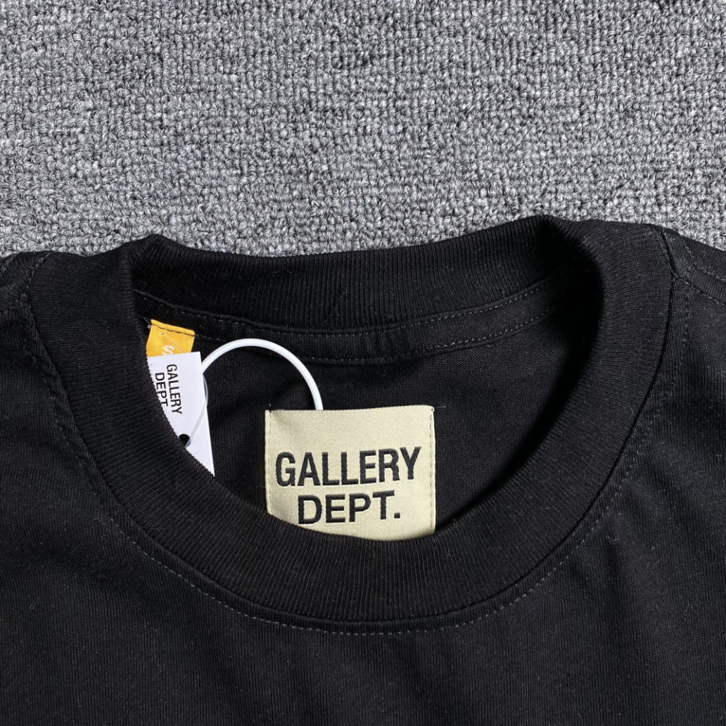 GALLERY DEPT T-shirt