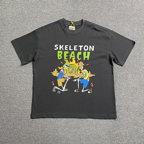 Gallery Dept. SKELETON BEACH T-shirt