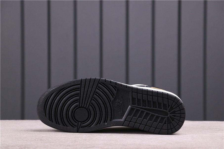31USD AJ1 Air Jordan 1 MidCQ9447-700 Size 36-46