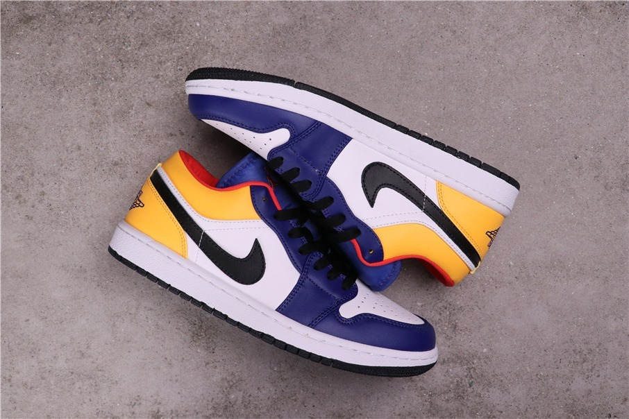 31USD Air Jordan 1 Low 553558-123 36-46